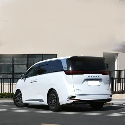 BYD Denza D9 EV Chinese elektrische MPV 600 km 7 zitplaatsen vierwielaandrijving