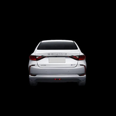 BEIJING EU7 Middengrote EV-auto's Cruise Range 475KM voor online auto-hailing