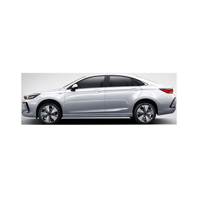 BEIJING EU7 Middengrote EV-auto's Cruise Range 475KM voor online auto-hailing