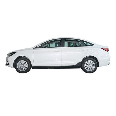 Changan YiDong EV460 Chinese elektrische taxi sedan 401KM Batterijduur