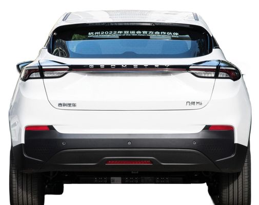Geely Geometry M6 Electric Compact SUV Bereik 580KM Voor stedelijk vervoer
