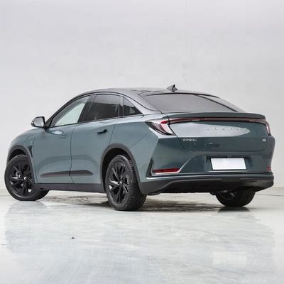 ARCFOX αS Chinese elektrische sedan Autonomous Driving met Huawei