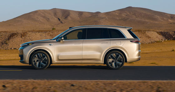 LI XIANG L8 Auto Large Luxury PHEV SUV 6 zitplaatsen Pure Electric Bereik 1315 kilometer