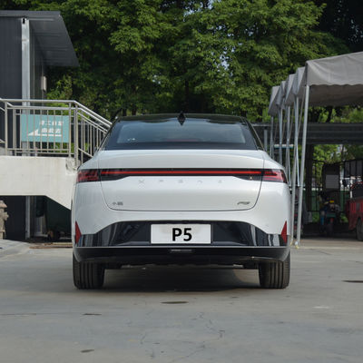 Xpeng P5 Chinese elektrische SUV elektrische auto bereik van 460KM-500KM