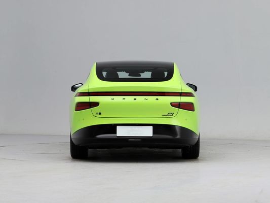 Xpeng P7 Chinese EV Cars Nieuwe energie sedan 4 deuren 5 zitplaatsen aandrijving