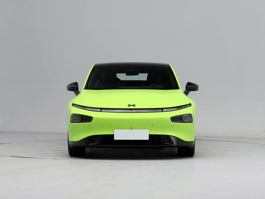 Xpeng P7 Chinese EV Cars Nieuwe energie sedan 4 deuren 5 zitplaatsen aandrijving