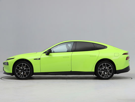 Xpeng P7 Chinese EV Cars Nieuwe energie sedan 4 deuren 5 zitplaatsen aandrijving
