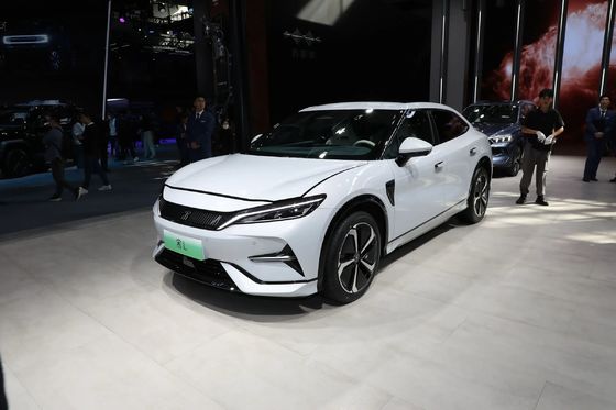 BYD's New Generation Pure Electric SUV SONG L 550KM-662KM Range Interieur Look