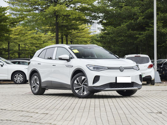 De 2024 Volkswagen ID.4 CROZZ, bereik 442 km-600 km.