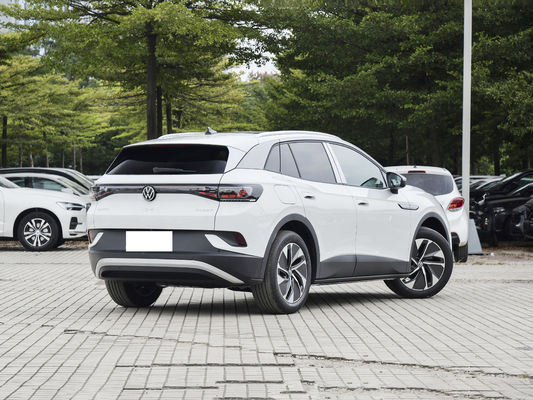 De 2024 Volkswagen ID.4 CROZZ, bereik 442 km-600 km.
