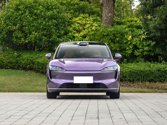 Huawei Luxeed R7, de meest geavanceerde Chinese slimme auto, met een zuiver elektrisch bereik van maximaal 802 km!