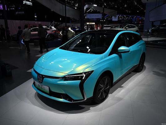 Buick Velite 6, pure elektrische sedan, bereik 430KM-450KM. China gemaakt joint venture elektrische auto met een goedkope prijs.