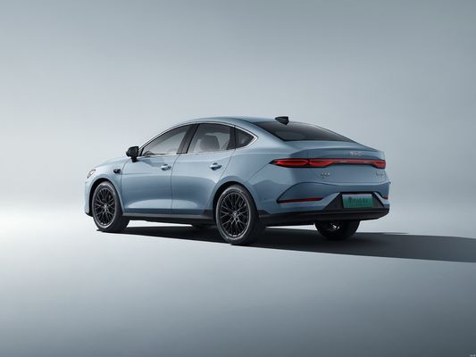 Tweede generatie BYD Qin Plus 2025 DM-i Intelligent Driving Edition, met verbeterde functies, met dezelfde prijs. Het Smart Driving Model met de beste kosten-prestatieverhouding