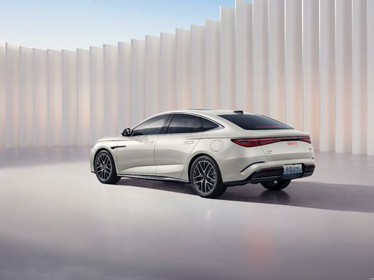 2025 BYD-SEAL 07 DM-i Intelligent Drive uitgerust met 5e generatie BYD Dmi technologie.