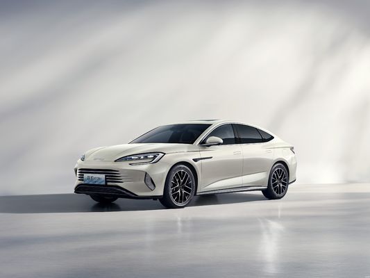 2025 BYD-SEAL 07 DM-i Intelligent Drive uitgerust met 5e generatie BYD Dmi technologie.
