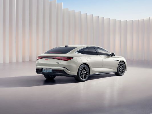 2025 BYD-SEAL 07 DM-i Intelligent Drive uitgerust met 5e generatie BYD Dmi technologie.