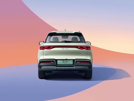 2025 BYD Yuan UP. heeft nieuwe slimme rijfuncties. zuiver elektrisch bereik van 301KM-401KM. beste prijs-kwaliteit verhouding.