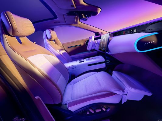 Chinese elektrische MPV met 6 zitplaatsen, plug-in hybride, automatische transmissie