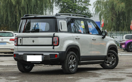De Baojun Yueye Plus is een Chinese elektrische auto met een kenmerkend vakvormig ontwerp, met een CLTC-bereik van 401 km.een uitzonderlijke prijs-kwaliteitverhouding bieden